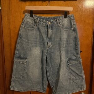 Women's L Denim Cargo Shorts